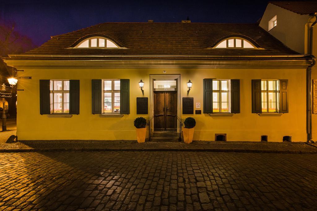 Hotel Am Markt Werder  Rum bild